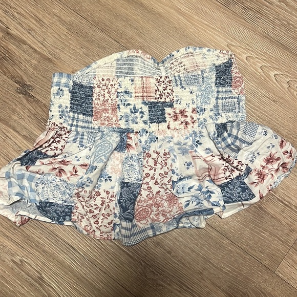 American eagle flowey tube top! - Picture 2 of 3